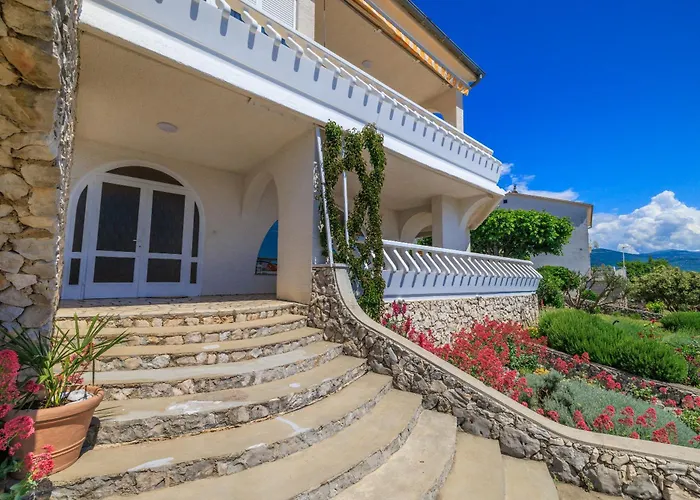 Daire Mirjana Novi *