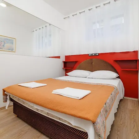 Apartment Mirjana Novi