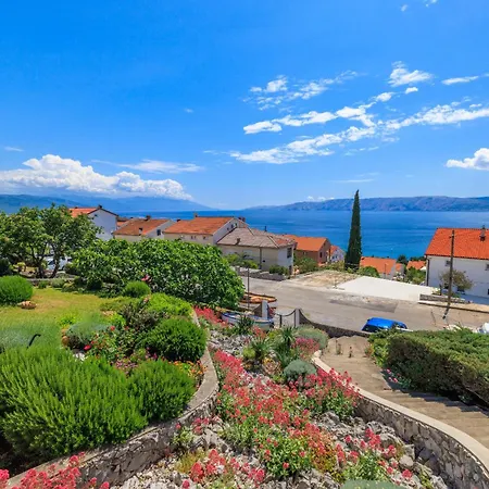 Mirjana Novi Novi Vinodolski