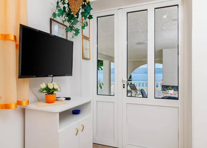 아파트 Mirjana Novi *