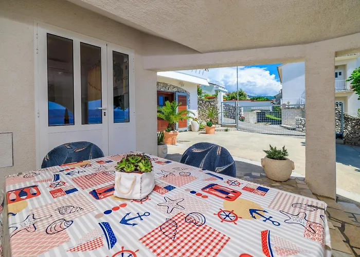 Mirjana Novi 아파트 노비비노돌스키