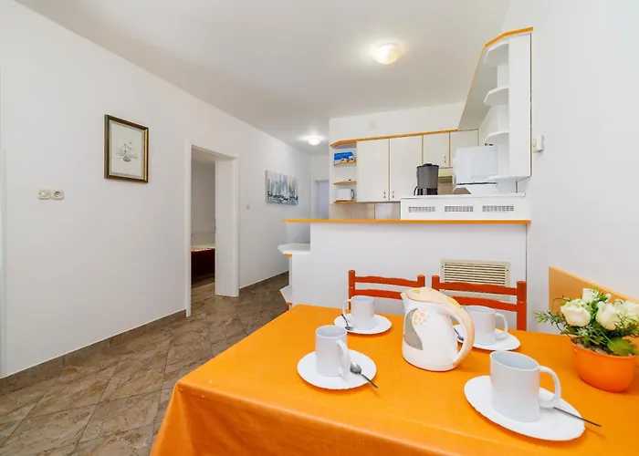 아파트 Mirjana Novi *