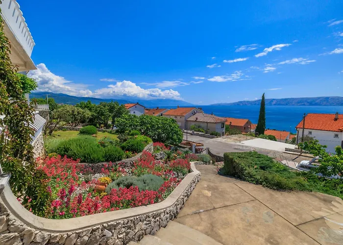 Mirjana Novi 아파트 *