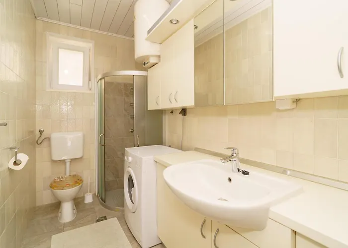 아파트 Mirjana Novi